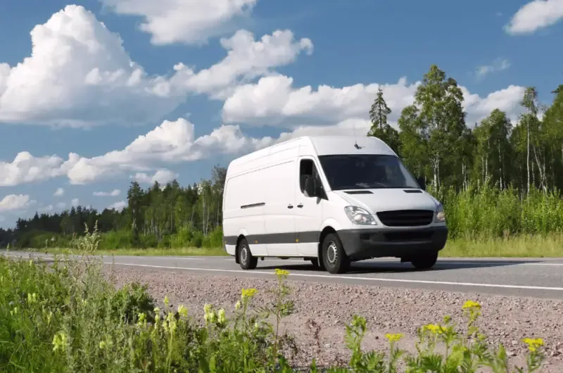 LKW von RatzFatz Möbelpacker Richtung Italien